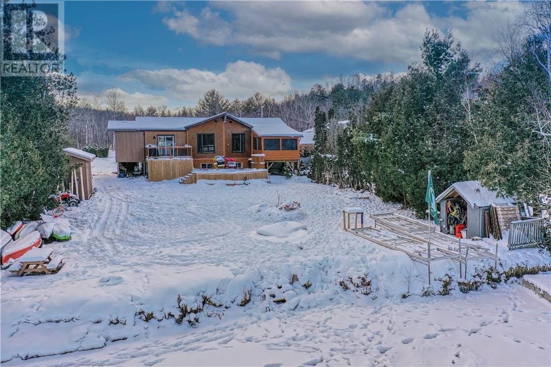 1022 South Lane Road