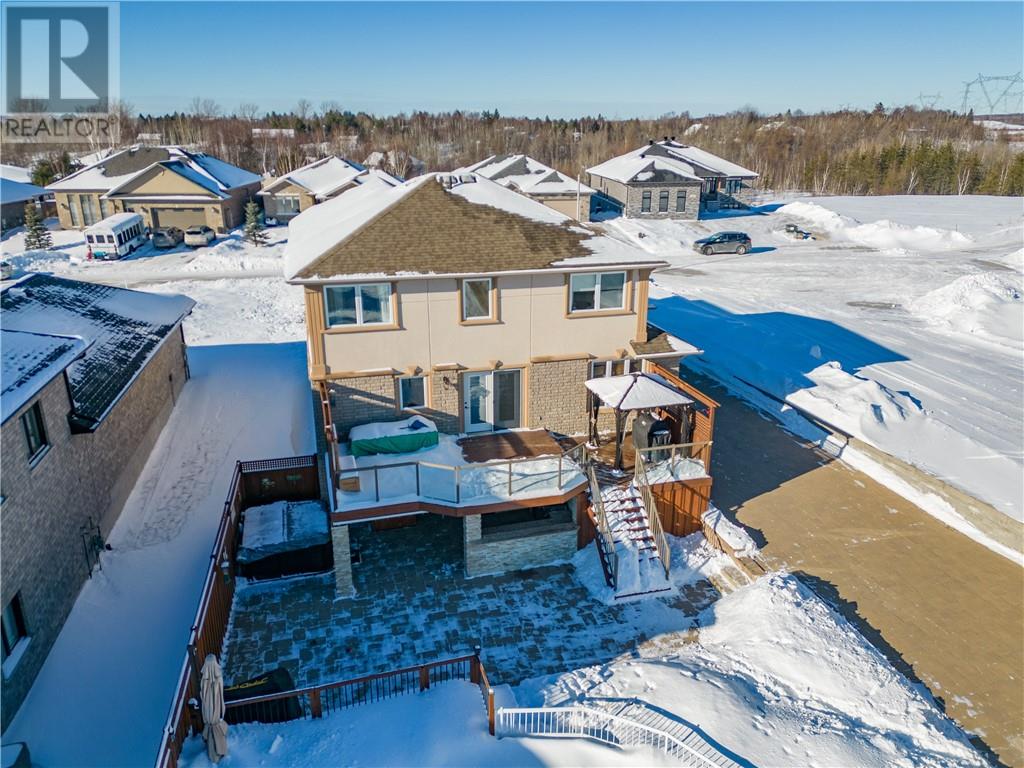 Listing 2109348 - Large Photo # 17