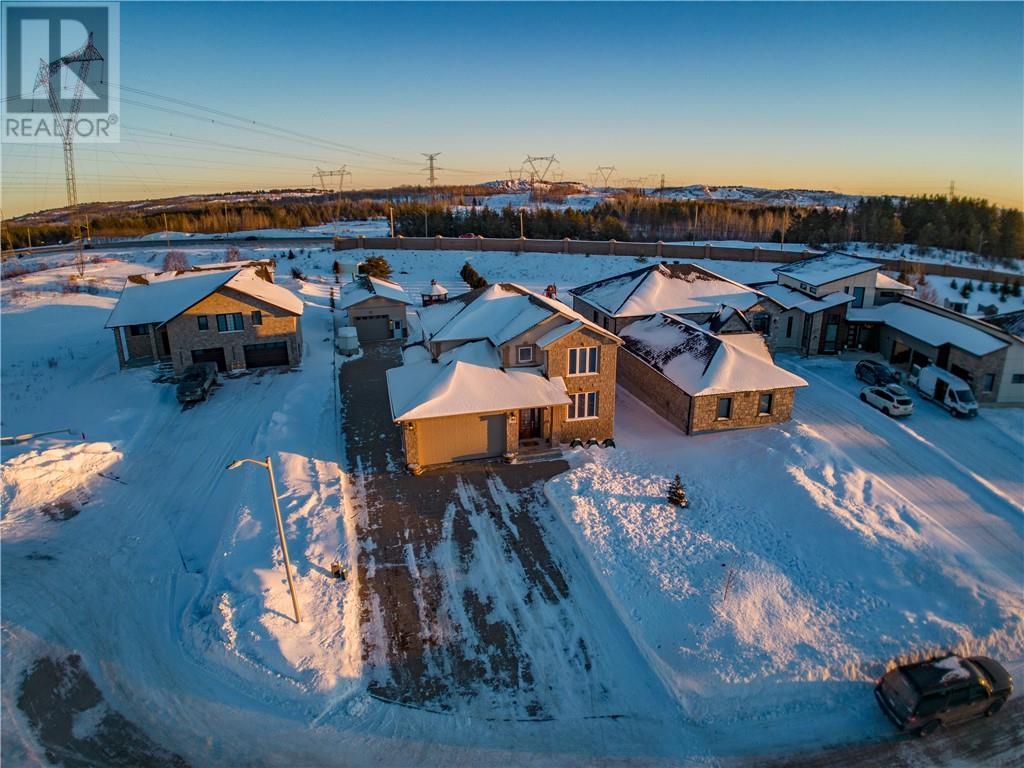 Listing 2109348 - Large Photo # 8