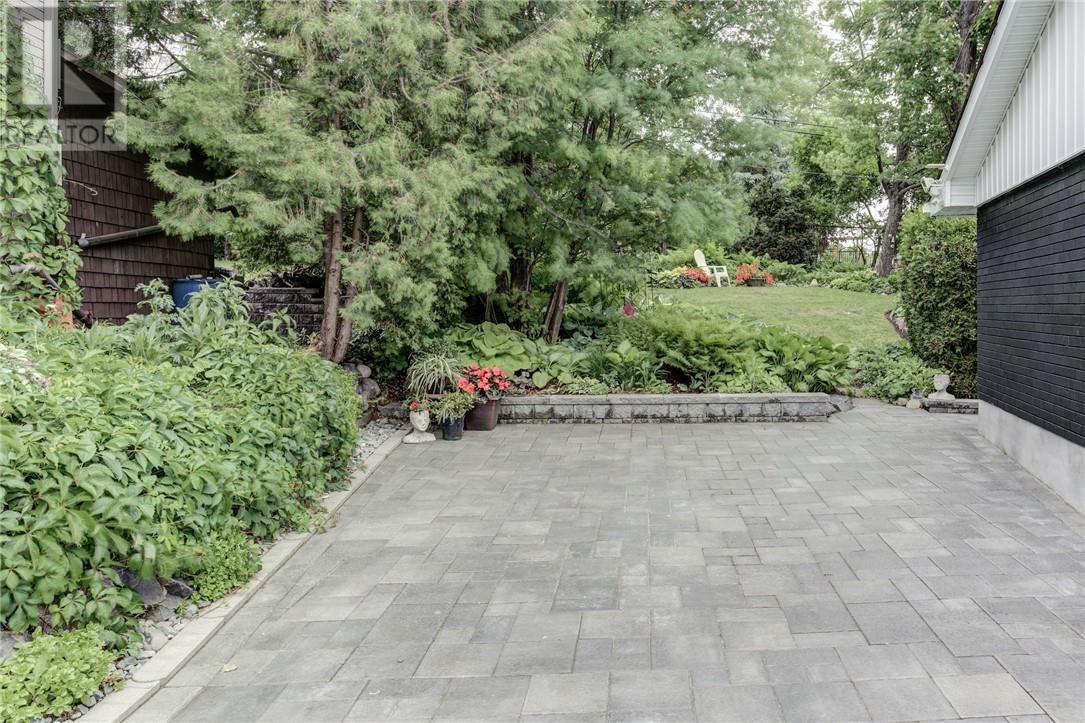 Listing 2109362 - Large Photo # 22