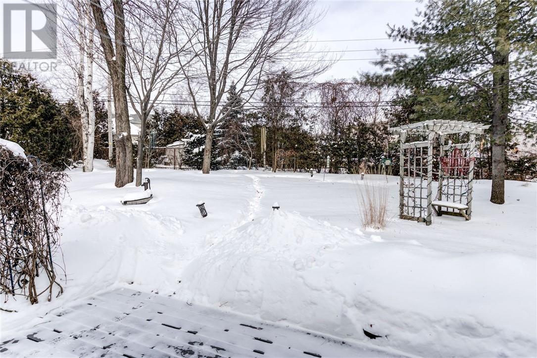 Listing 2109362 - Large Photo # 23
