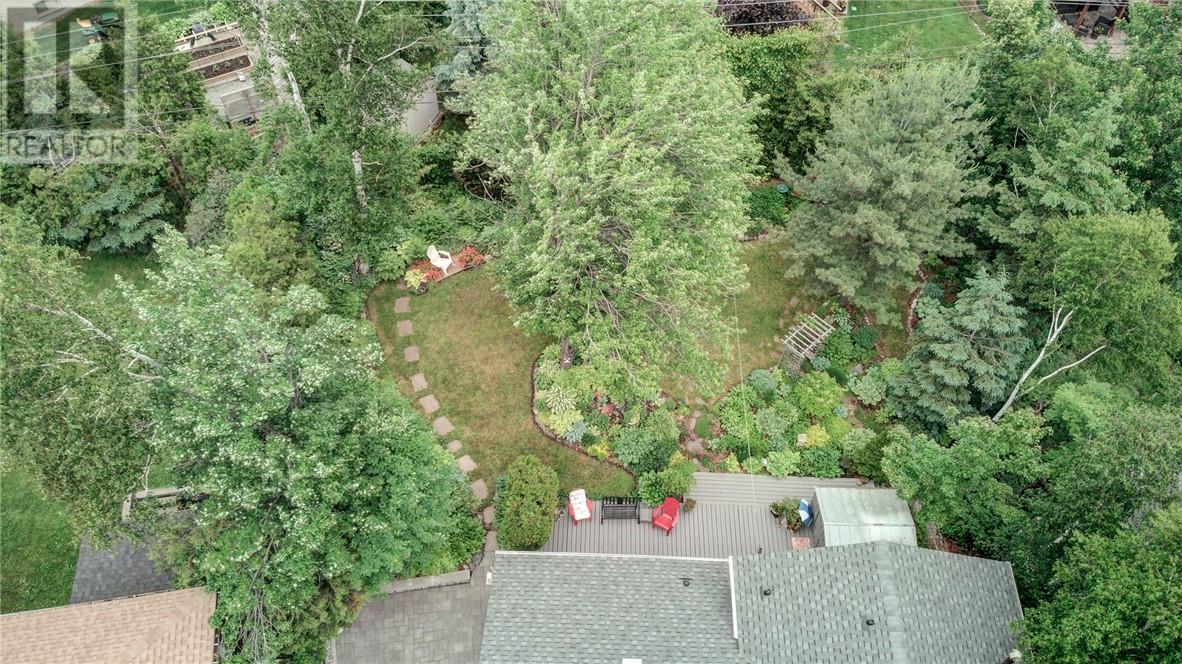 Listing 2109362 - Large Photo # 25