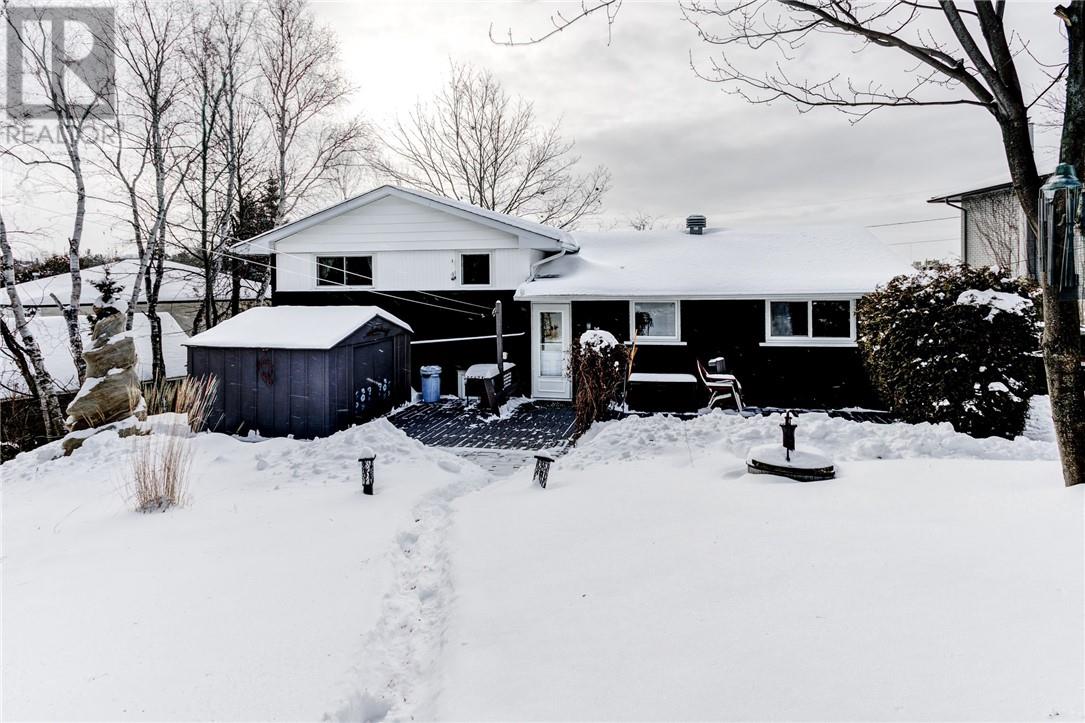 Listing 2109362 - Large Photo # 20
