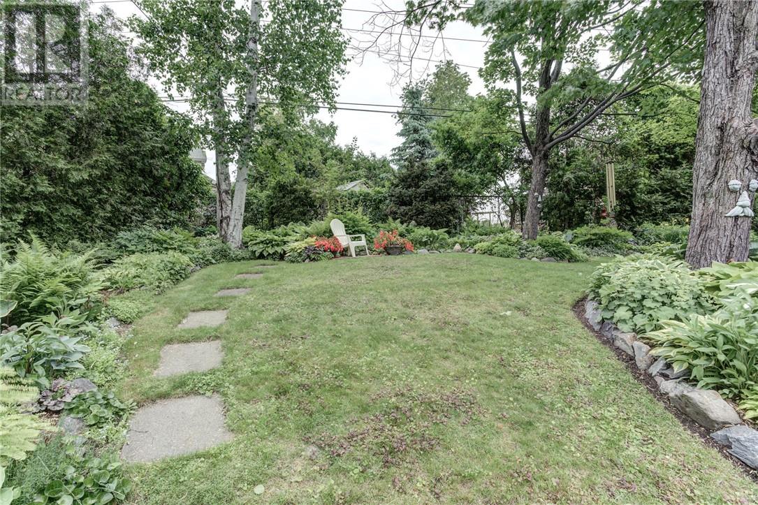 Listing 2109362 - Large Photo # 21
