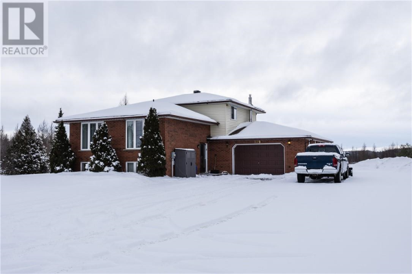 329 Bodson Drive E, Hanmer