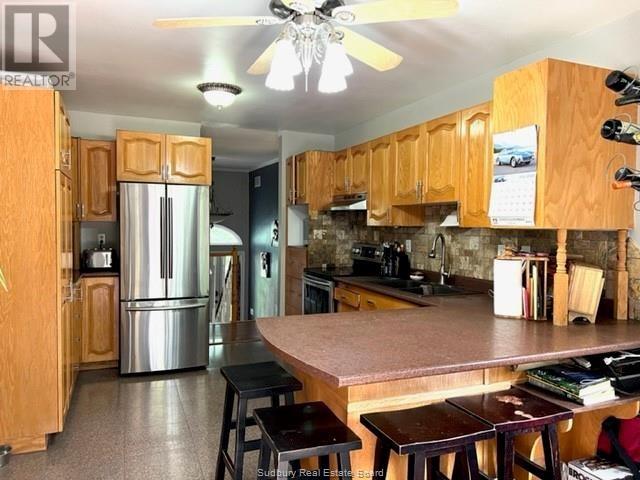 Listing 2109409 - Large Photo # 4