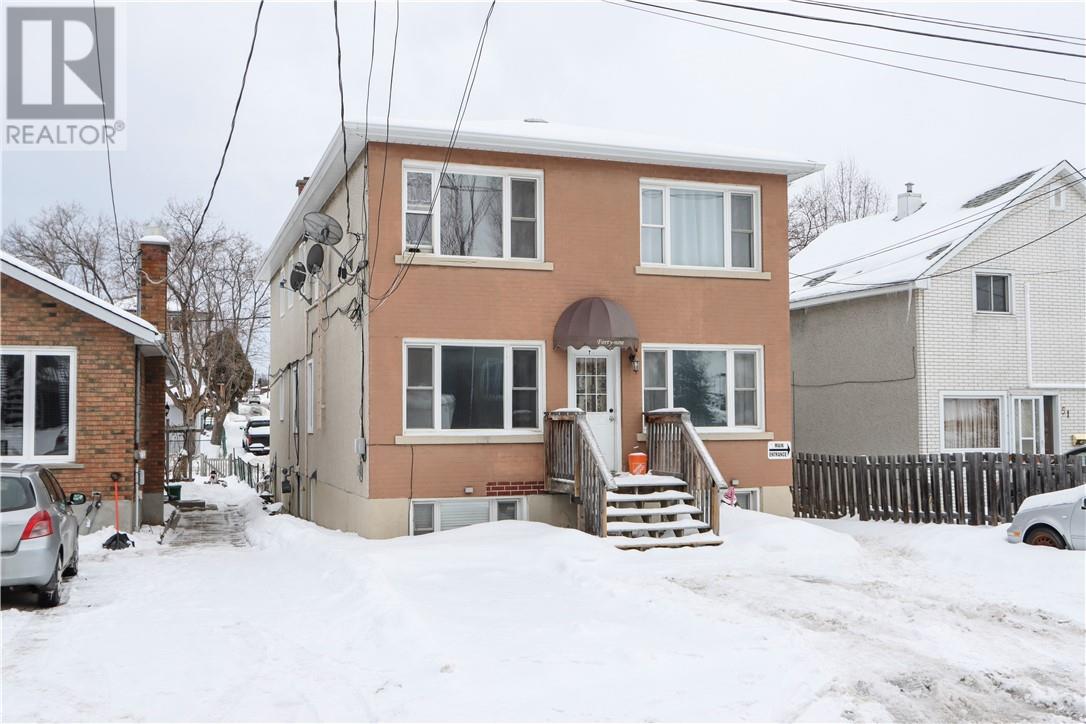 Listing 2109437 - Large Photo # 1