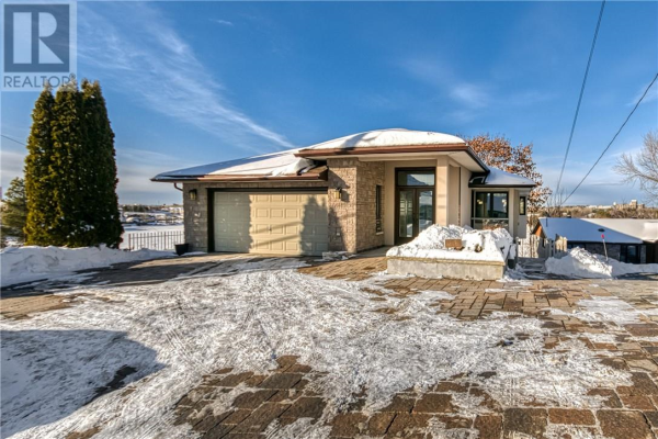 212 Maki Avenue, Sudbury