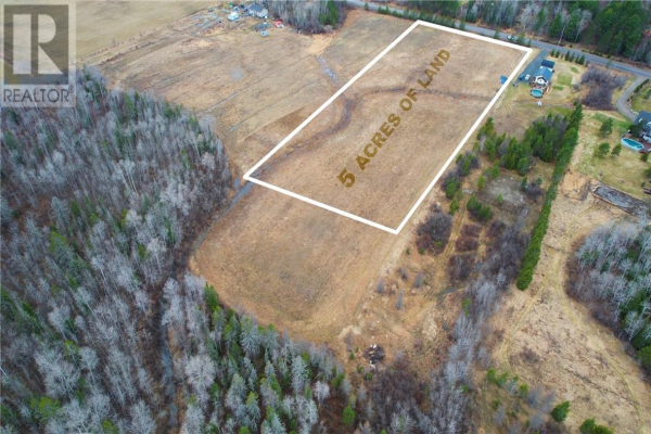 1733 Vermillion Lake Road, Chelmsford