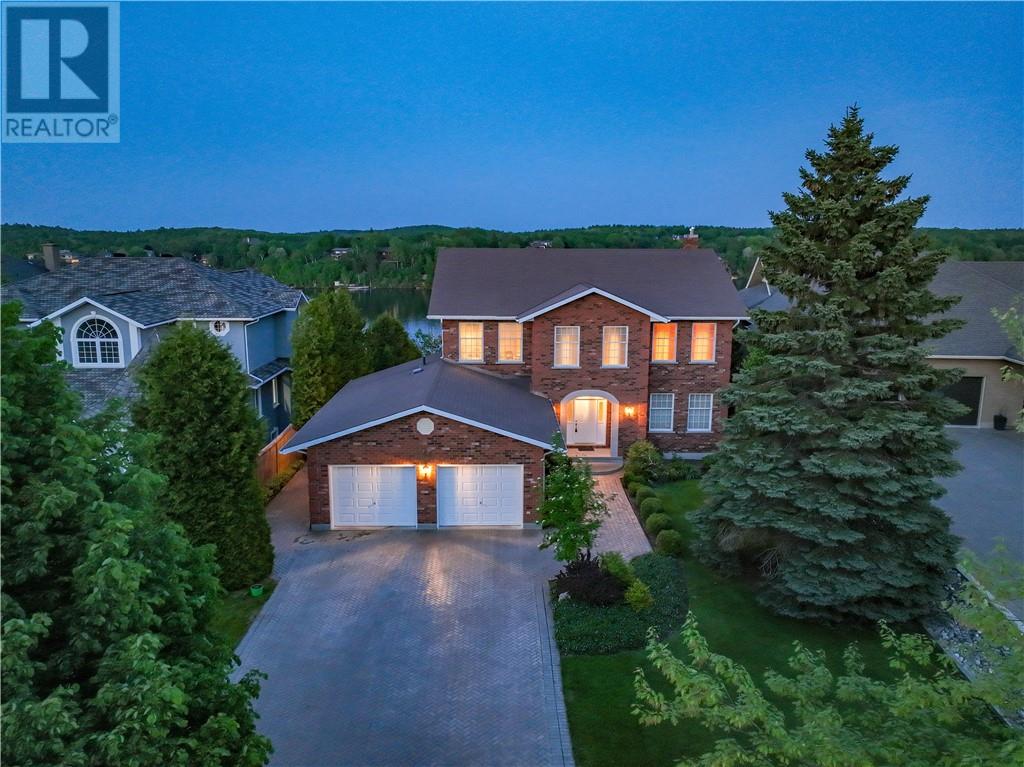 Listing 2109689 - Large Photo # 34