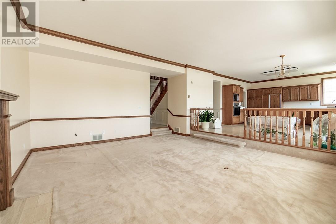 Listing 2109689 - Large Photo # 48