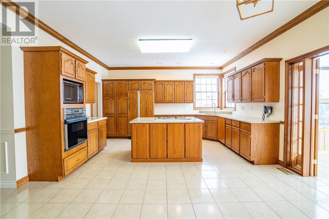 Listing 2109689 - Large Photo # 42