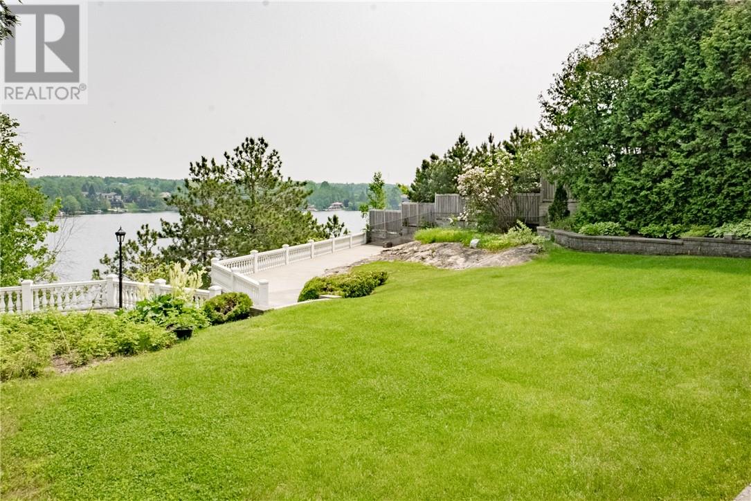 Listing 2109689 - Large Photo # 15