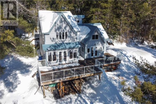 1673 Regional Road 10, Whitefish