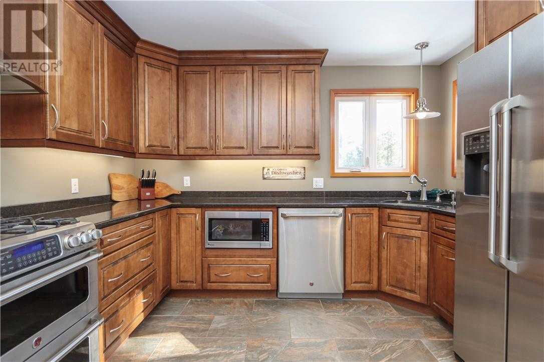 Listing 2109755 - Large Photo # 13