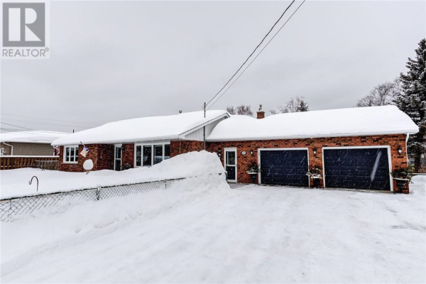 140 Main Street, Dowling