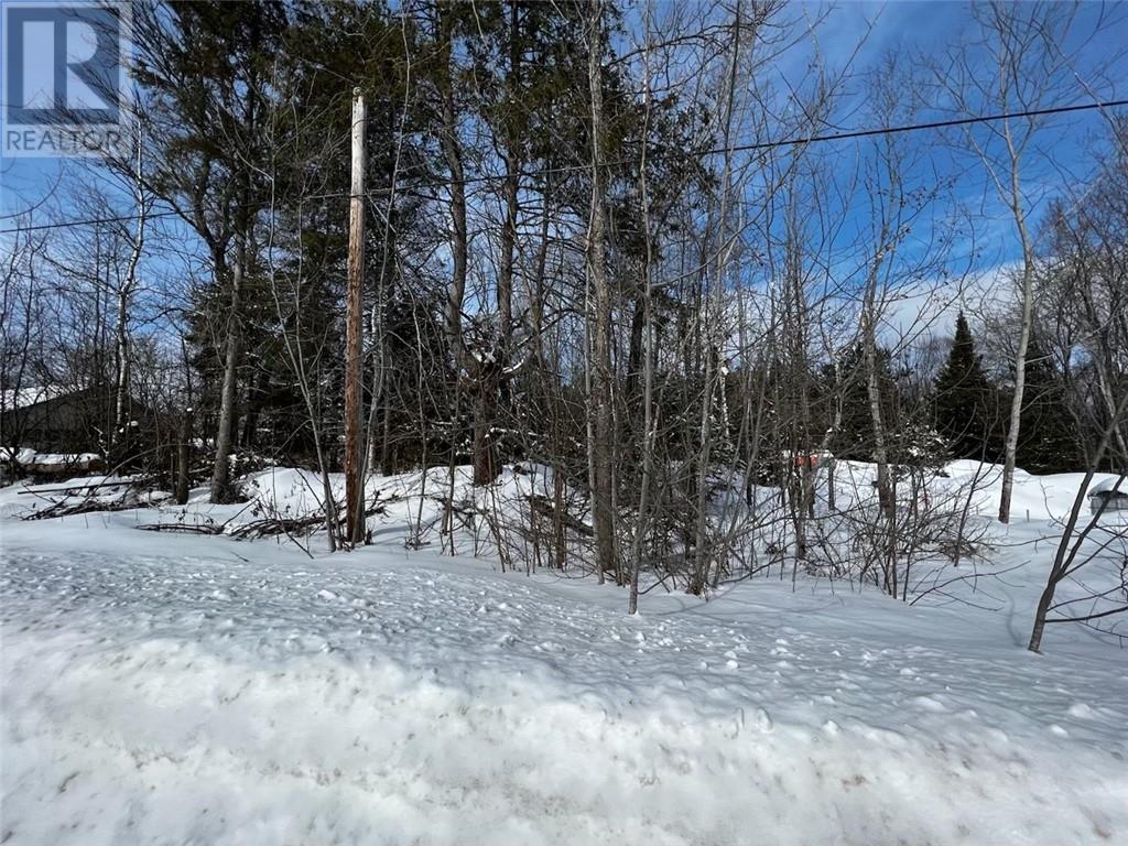 Listing 2109910 - Large Photo # 1
