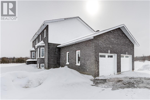 451 Turcot Road, St. Charles