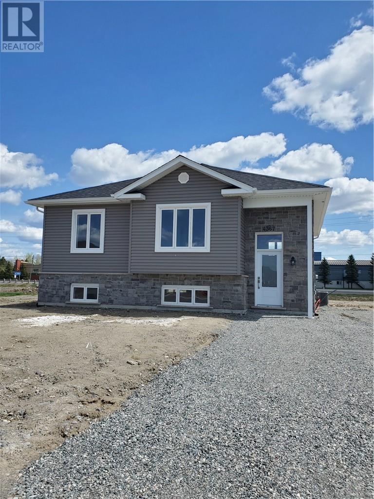 Listing 2110172 - Large Photo # 1