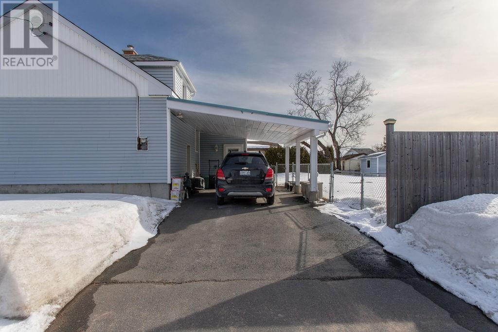 Listing 2110187 - Large Photo # 7