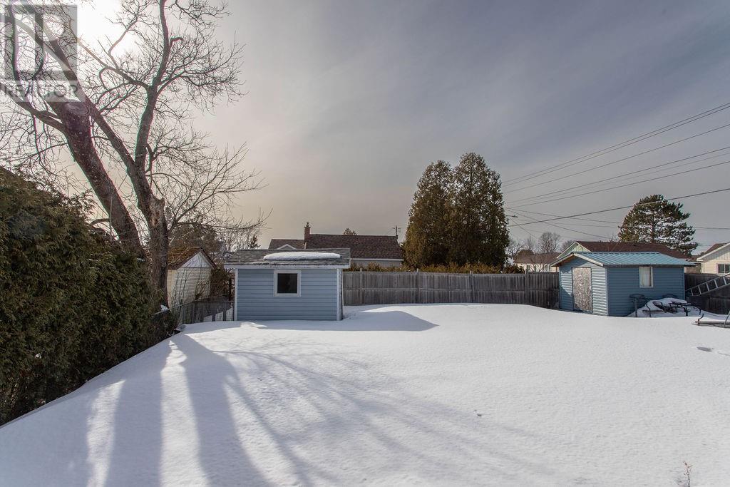 Listing 2110187 - Large Photo # 9