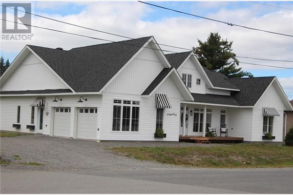 3 RIVERSIDE Drive, Wahnapitae