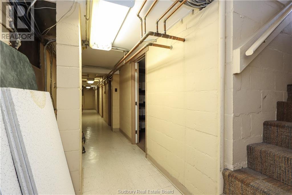 Listing 2110569 - Large Photo # 23