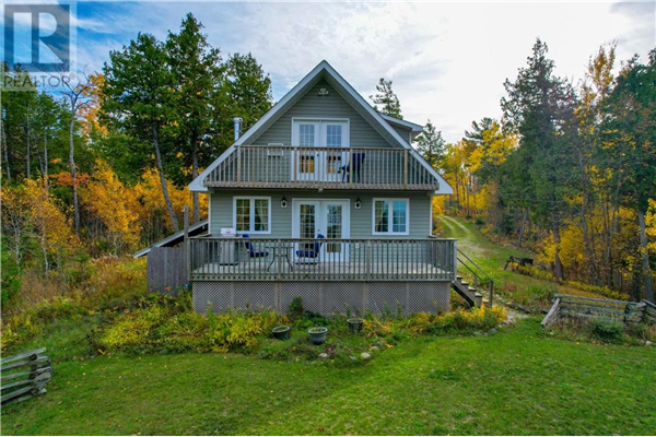 606 Maple Point Road, Kagawong