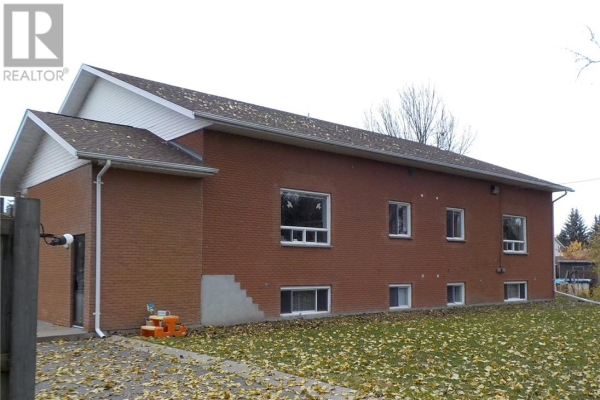 78 Ellen Street, Azilda