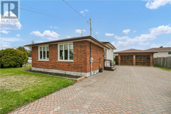266 Edward, Chelmsford