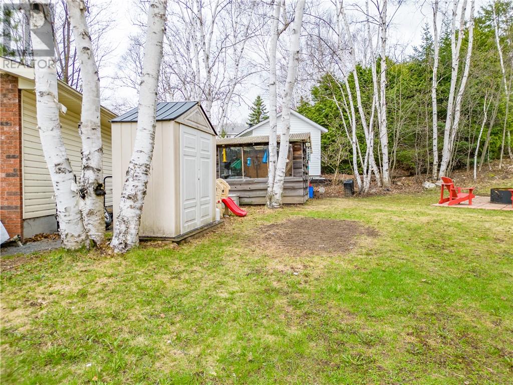 Listing 2110787 - Large Photo # 5