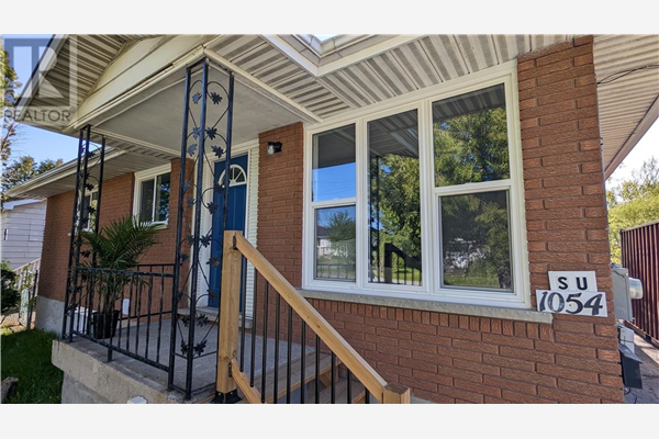 1054 Gordon Avenue, Sudbury
