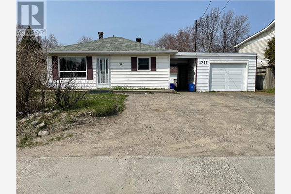 1715 Old Highway 69 N, Val Caron