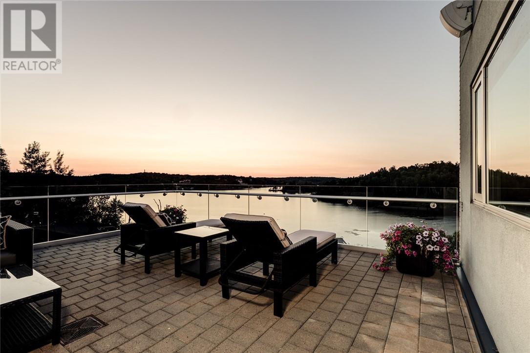 Listing 2110895 - Large Photo # 36