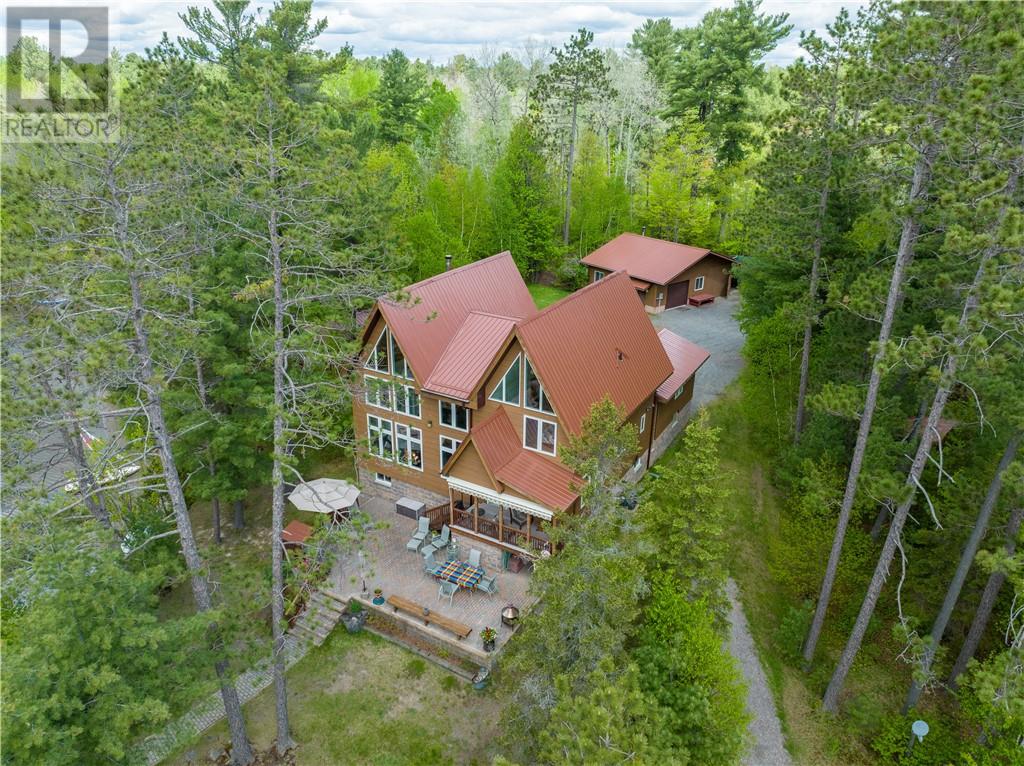 Listing 2110898 - Large Photo # 29