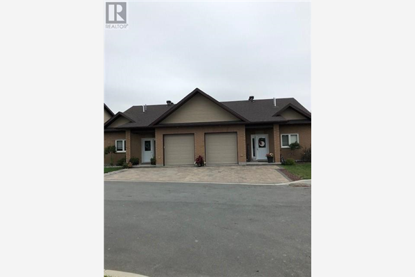Lot 1b Castlefield, Lively