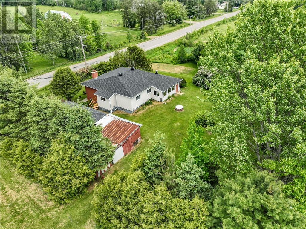Listing 2110996 - Large Photo # 11