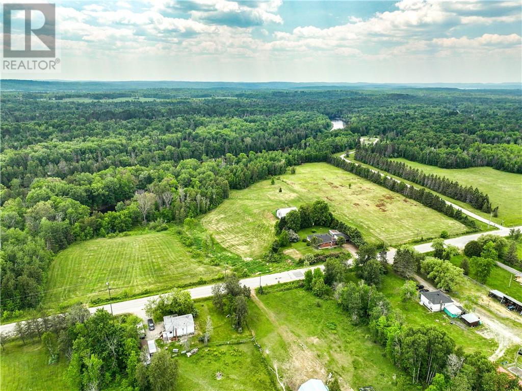Listing 2110996 - Large Photo # 13