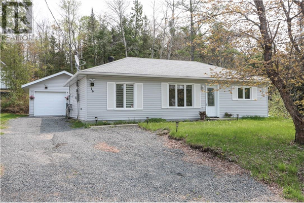 16 Pine Street, Onaping