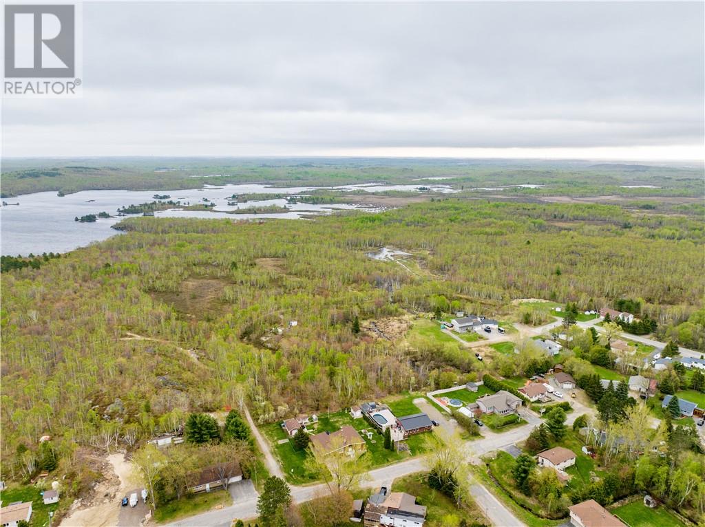 Listing 2111147 - Large Photo # 9