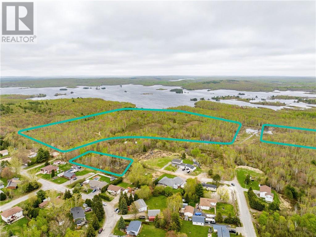 Listing 2111147 - Large Photo # 2