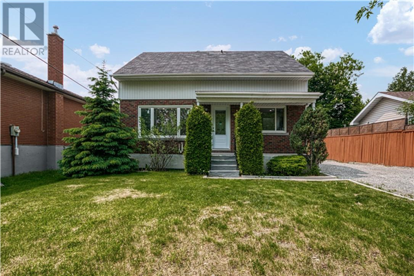 1239 Mayfair Court, Sudbury