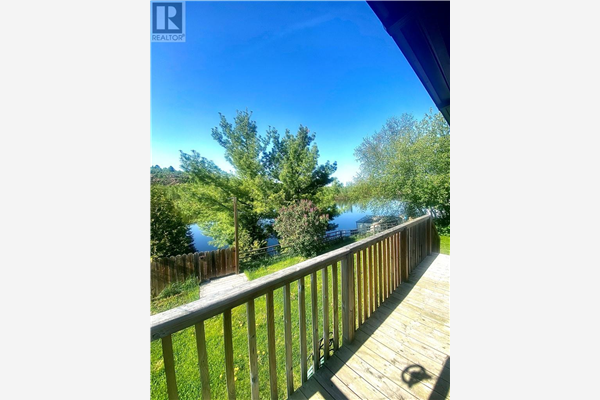 120 Railway Road, Wahnapitae