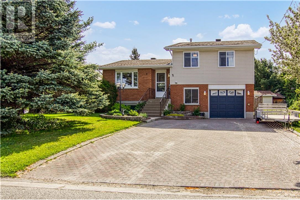3 Candlewood Court, Chelmsford