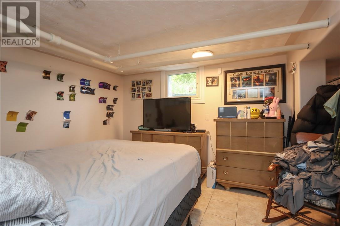 Listing 2111430 - Large Photo # 42