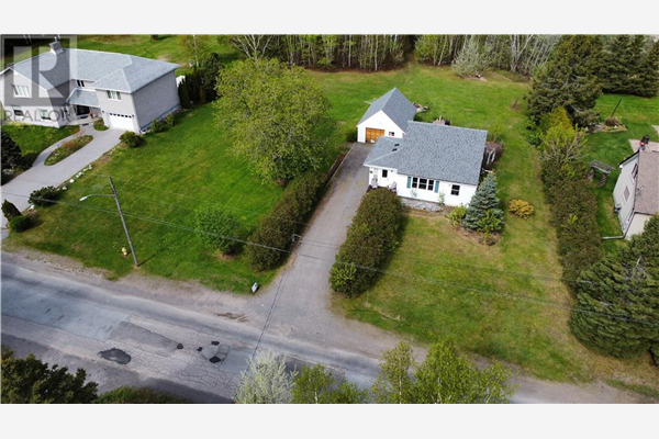 2813 Henri Street, Sudbury