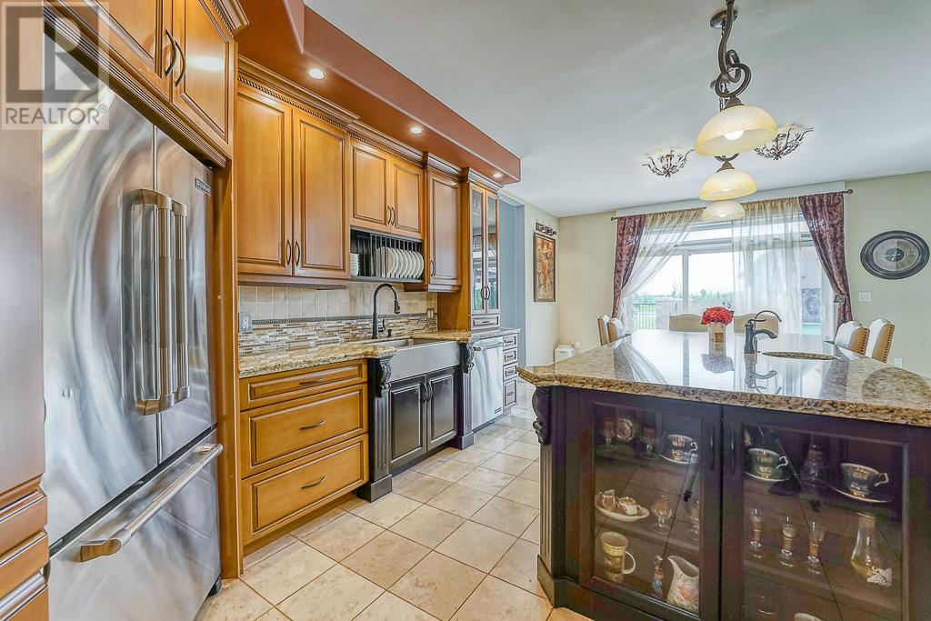 Listing 2112166 - Large Photo # 14