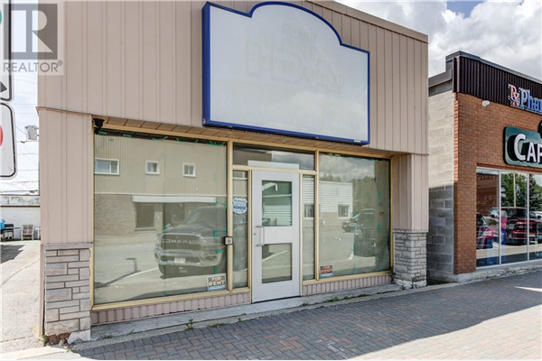 23 Young, Capreol