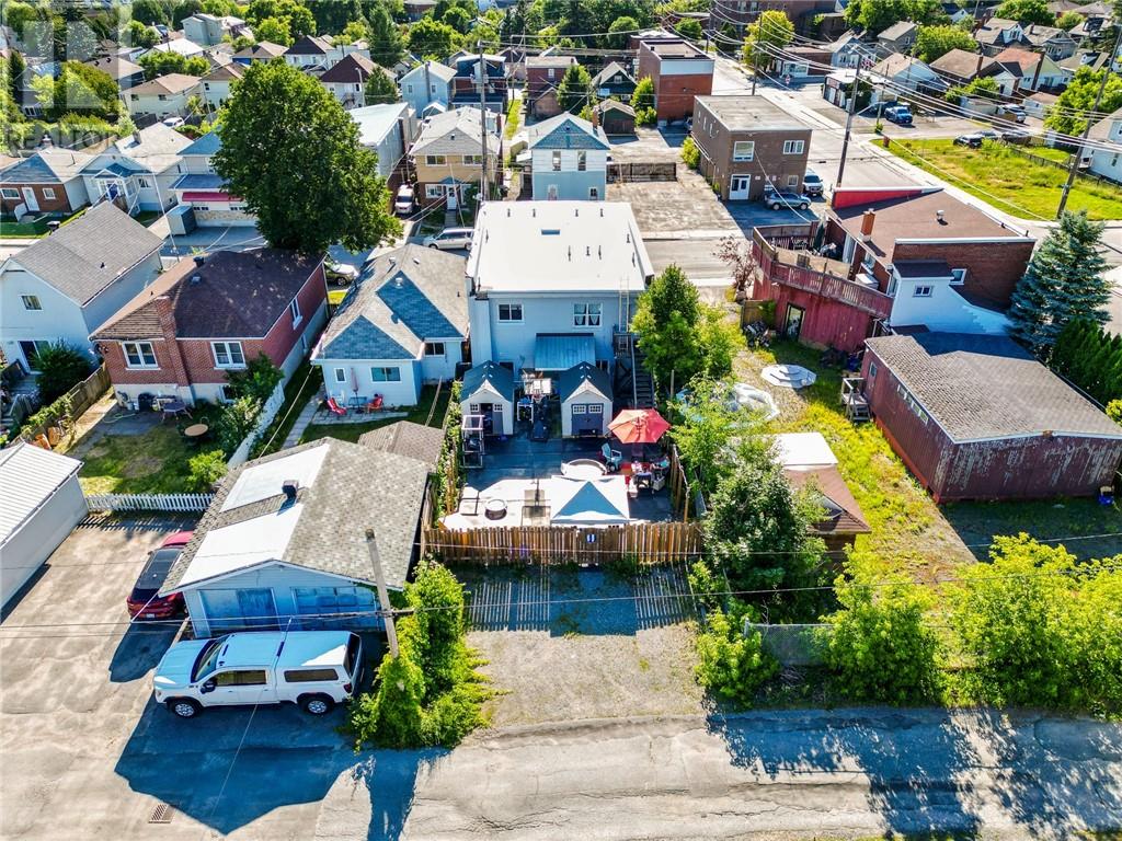 392 Montague Avenue