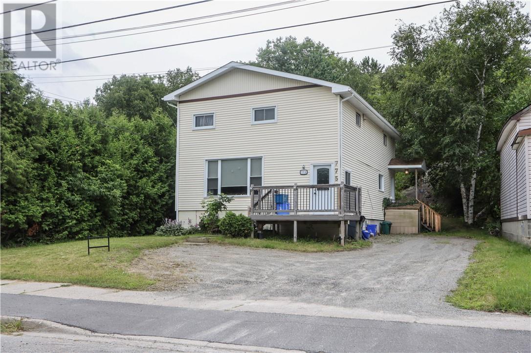 775 Howey Drive